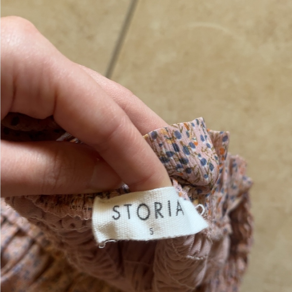 Storia Flower Dress  - Picture 3 of 3